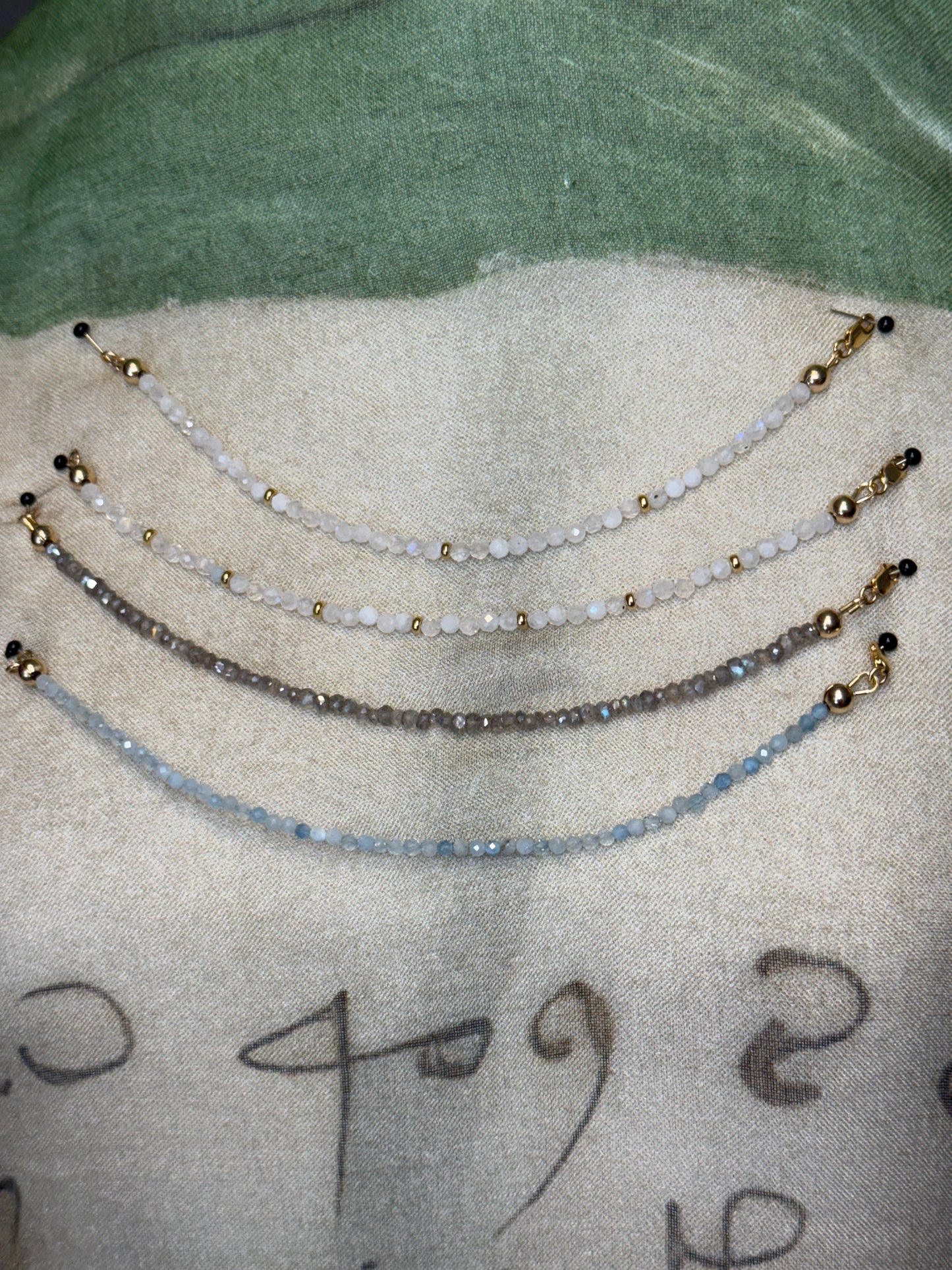 Delicate Beaded Bracelet - Labradorite