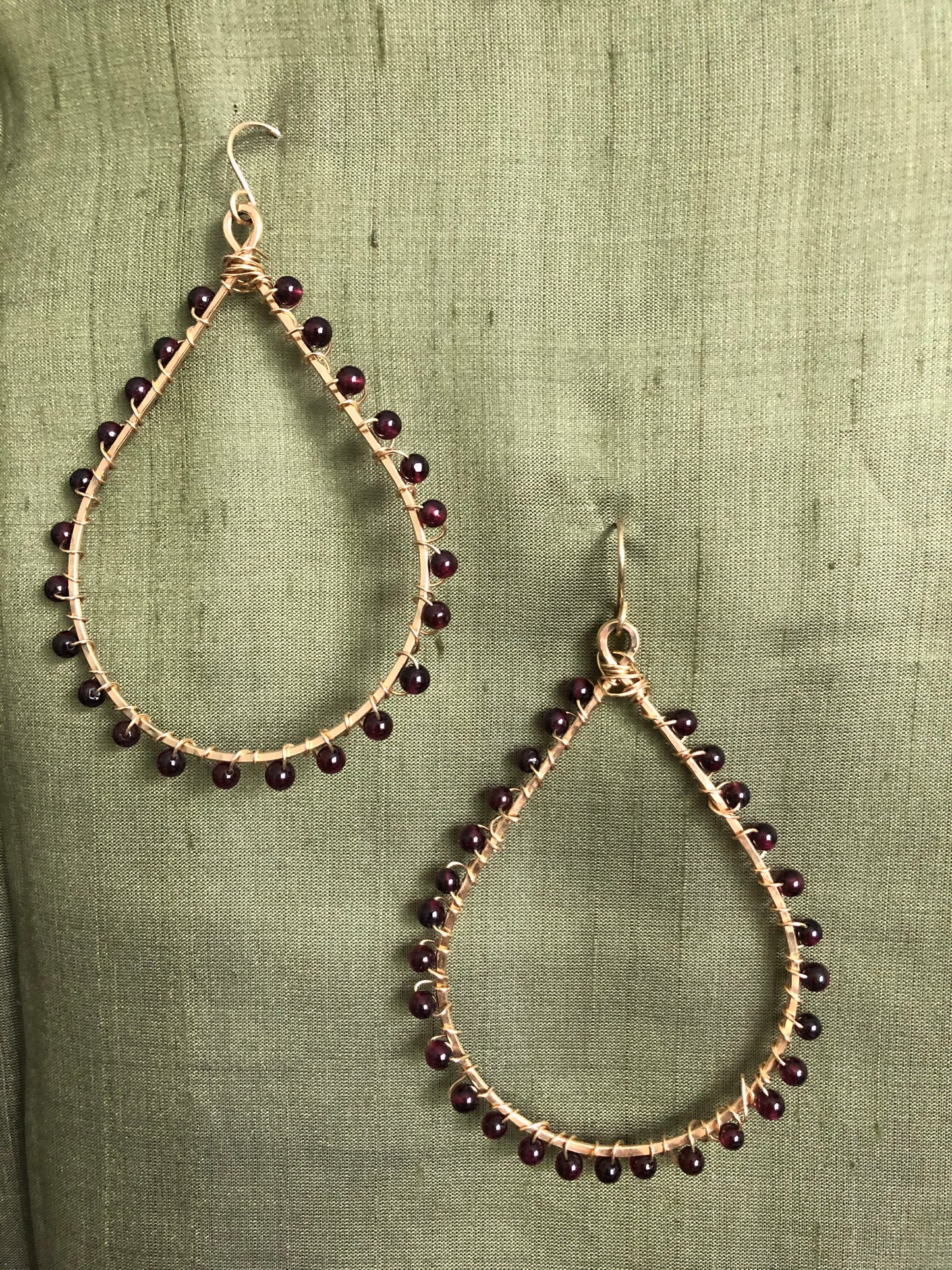 Hammered Gold Teardrop Hoop Earring with Garnet Bead Detail